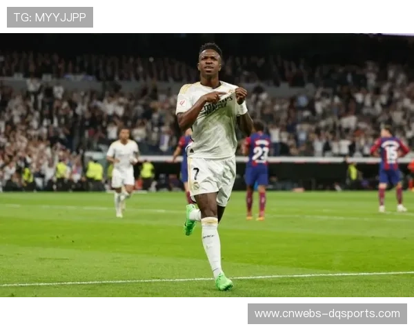 皇马定位球战术解析:罗德里戈助攻贝林厄姆头球破门 皇马定位球战术解析:罗德里戈助攻贝林厄姆头球破门